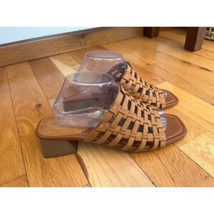 Maurices Size 11 BROWN Peyton Vegan Block Heel Sandal Woven Top